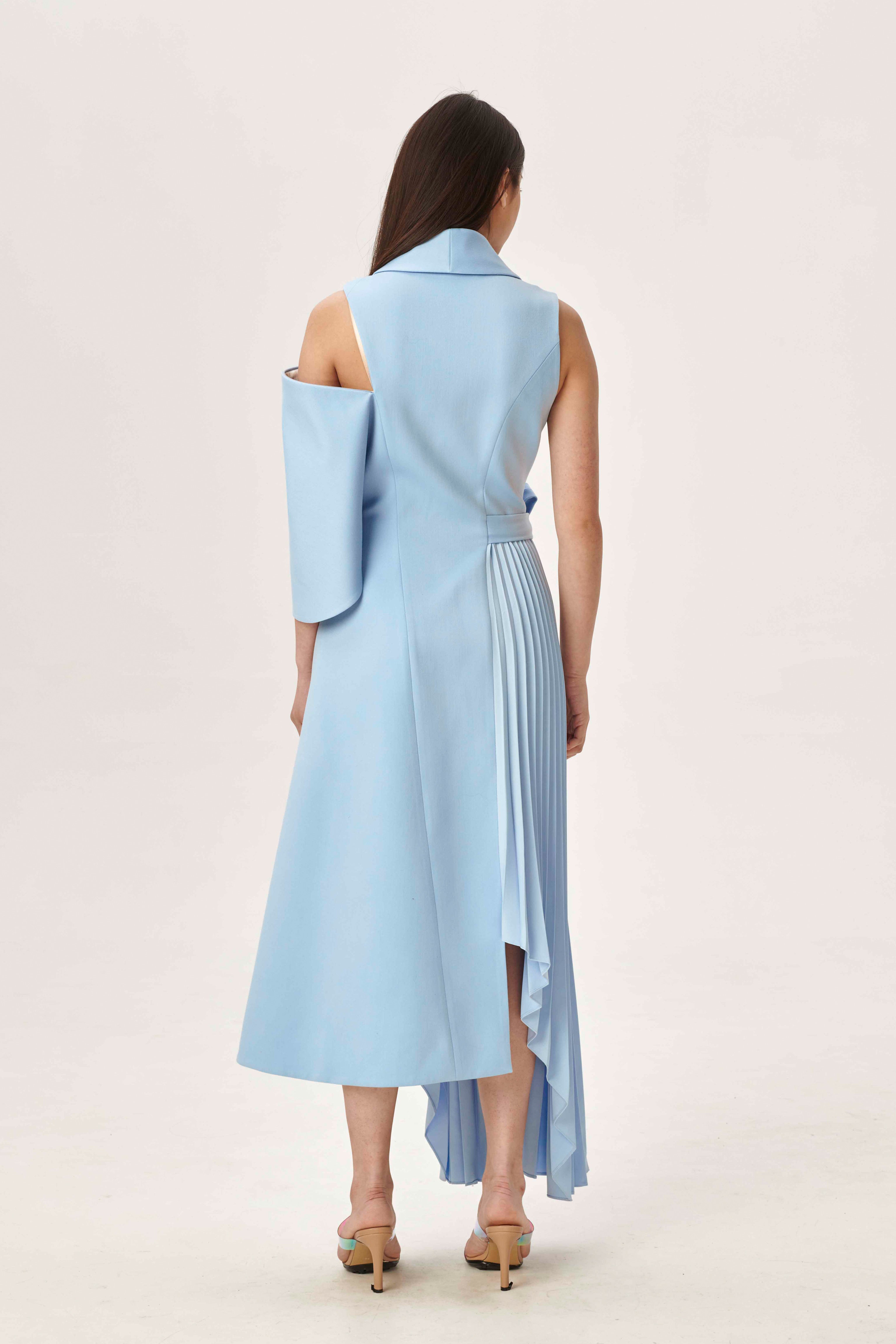 Asymmetric pleated side dress