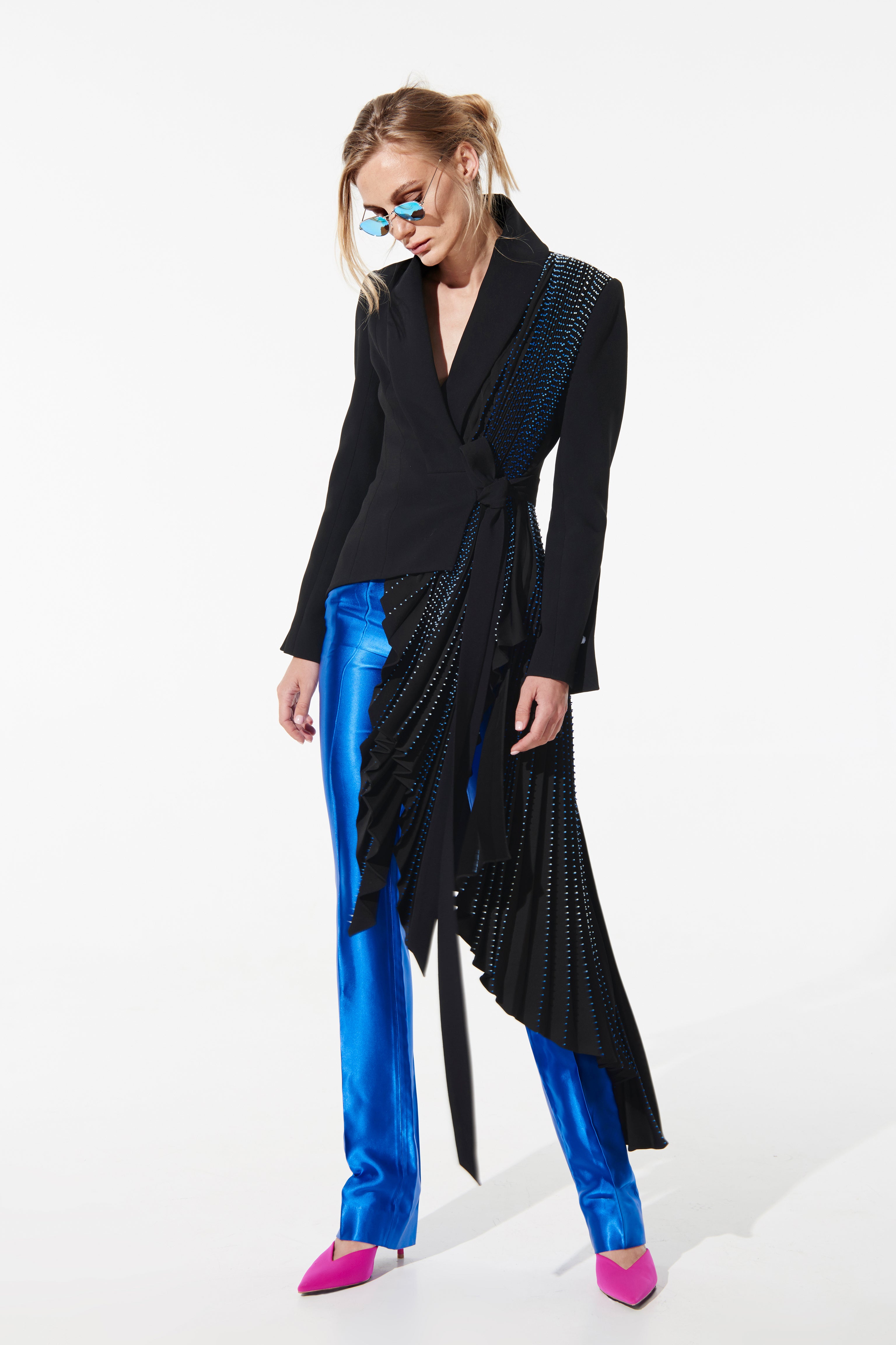 Signature tuxedo jacket with soft gradient embroidered pleats