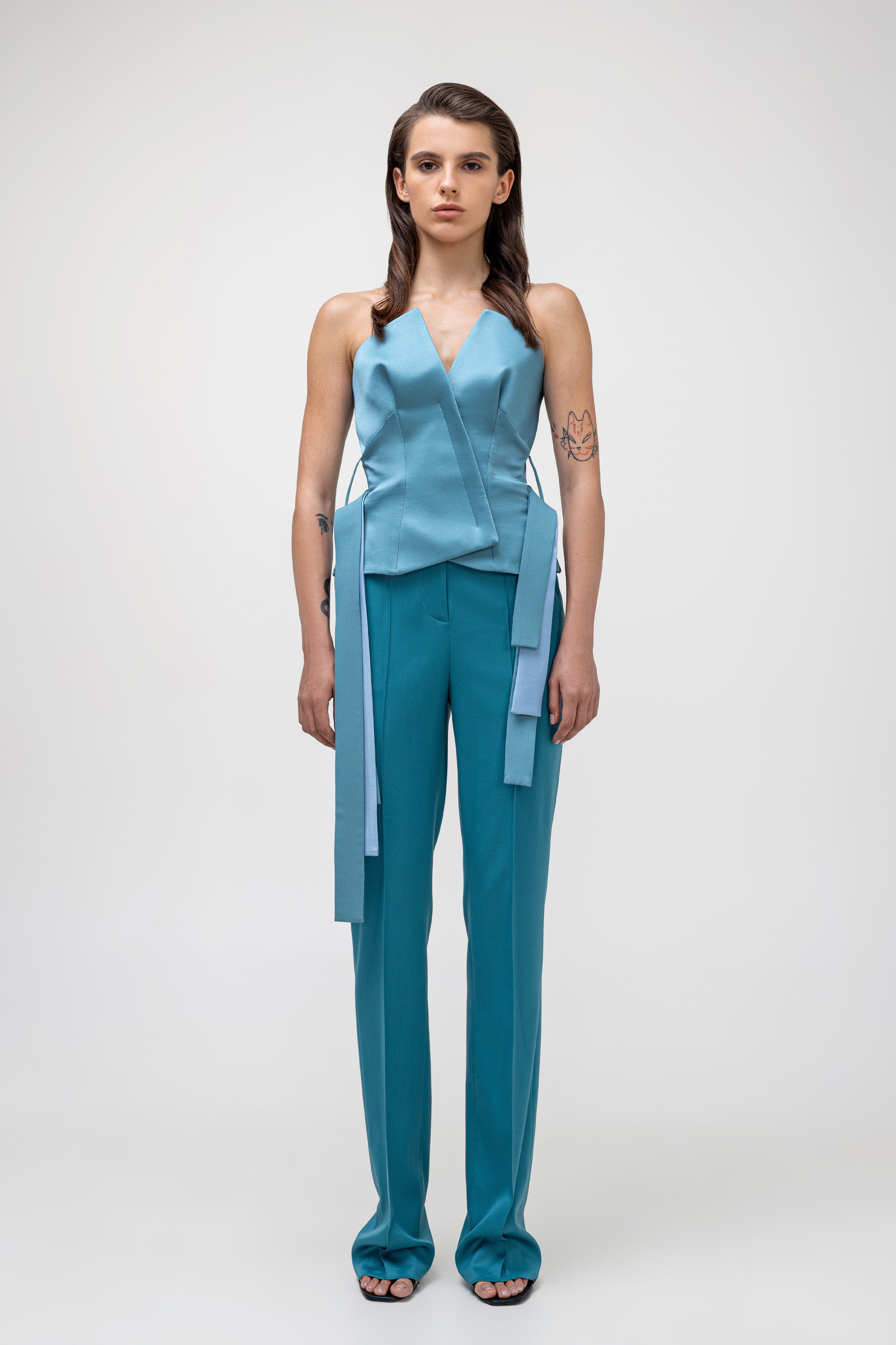 Sculptural top