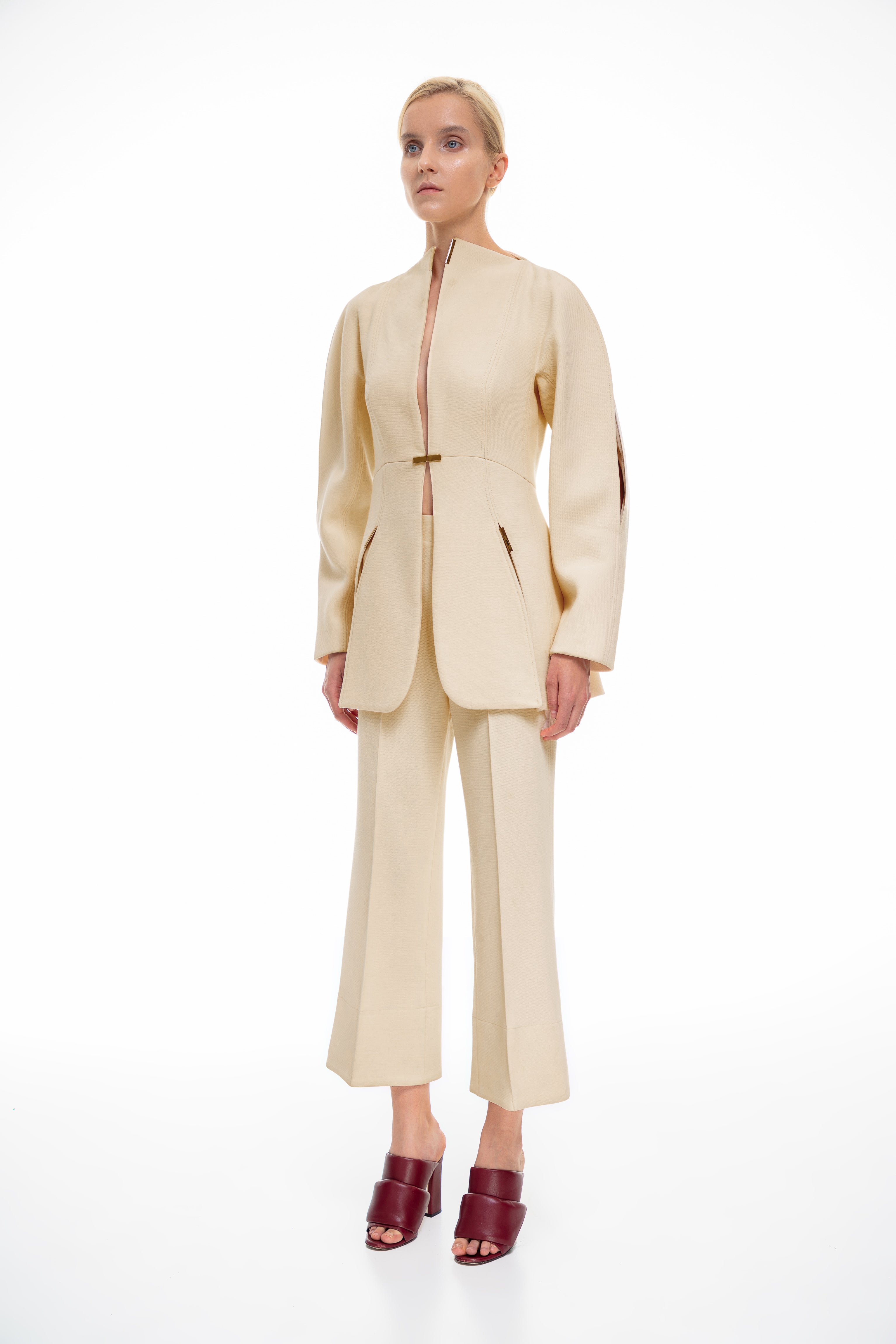 Wide sleeves jacket