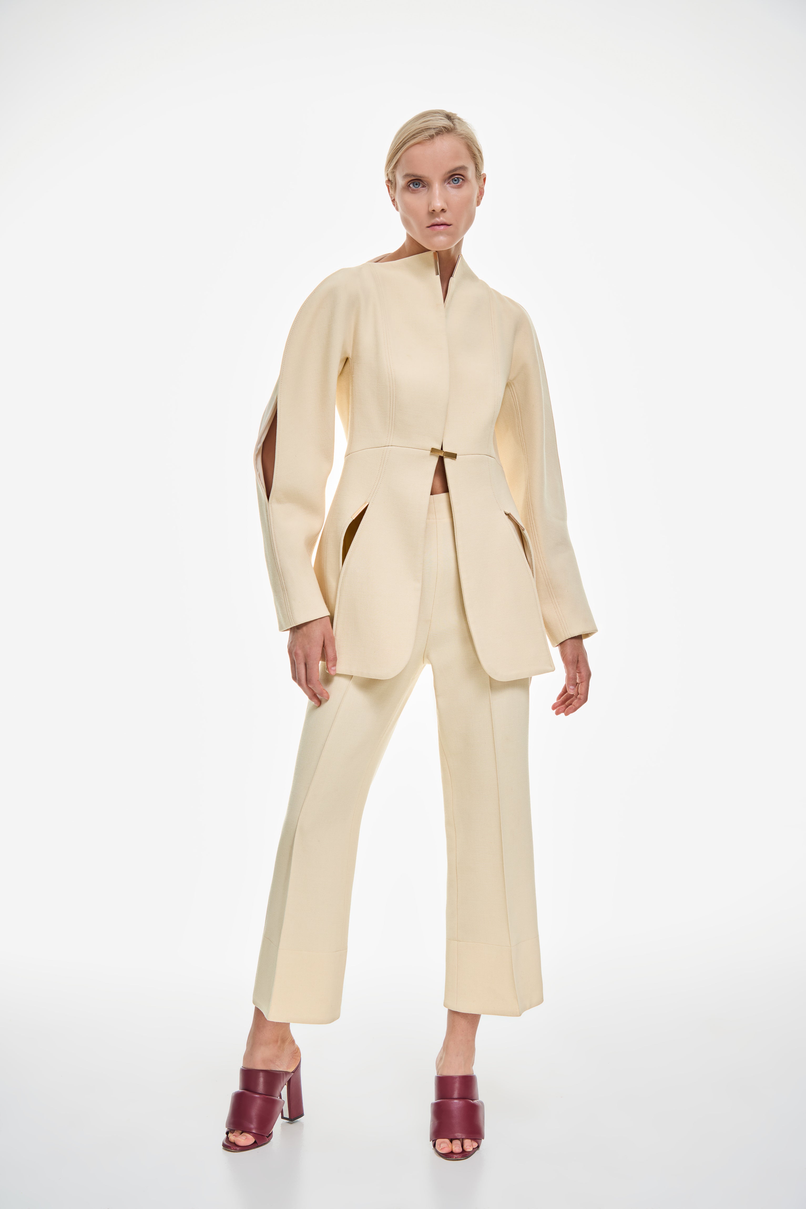 Wide sleeves jacket