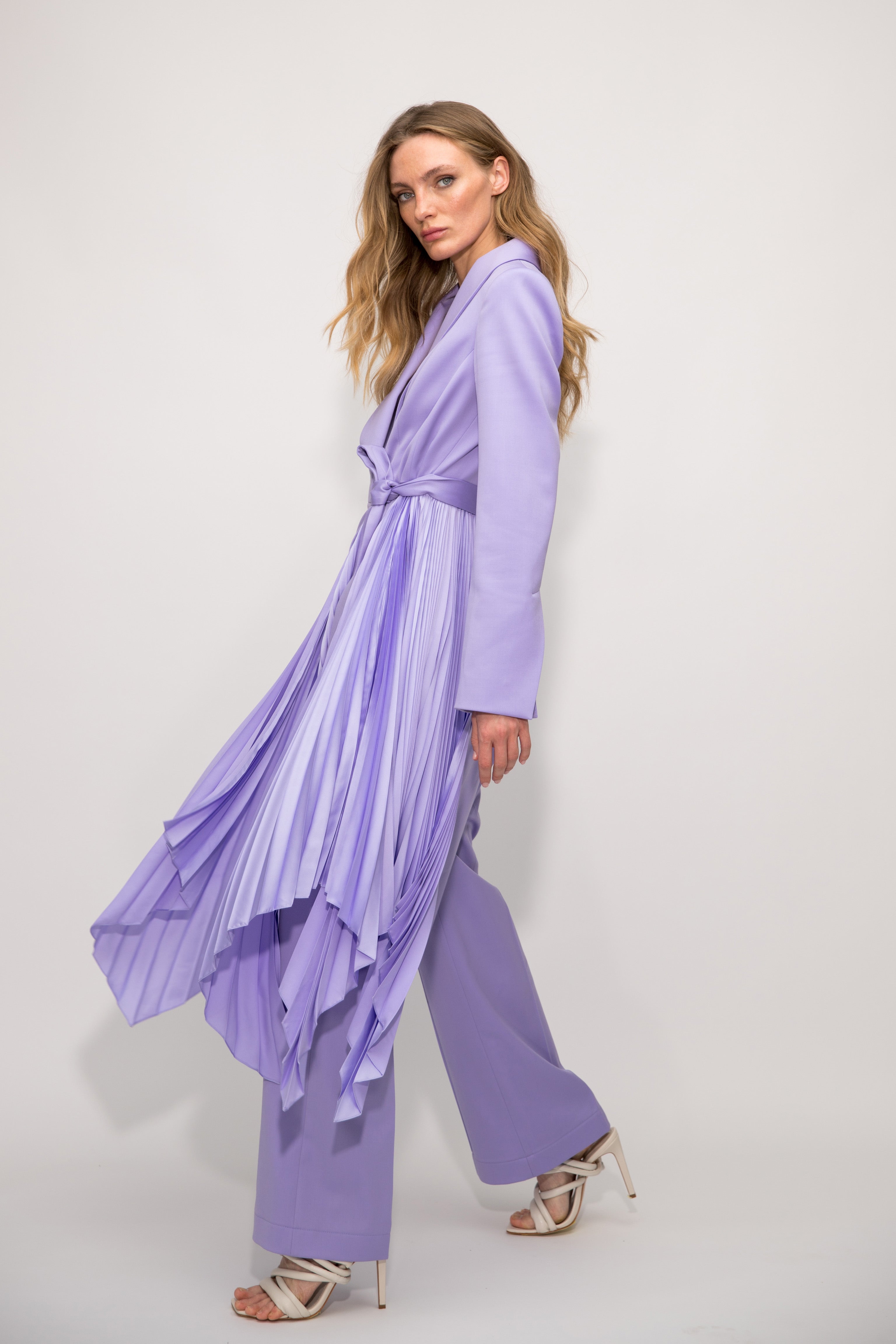 Iconic pleated tuxedo