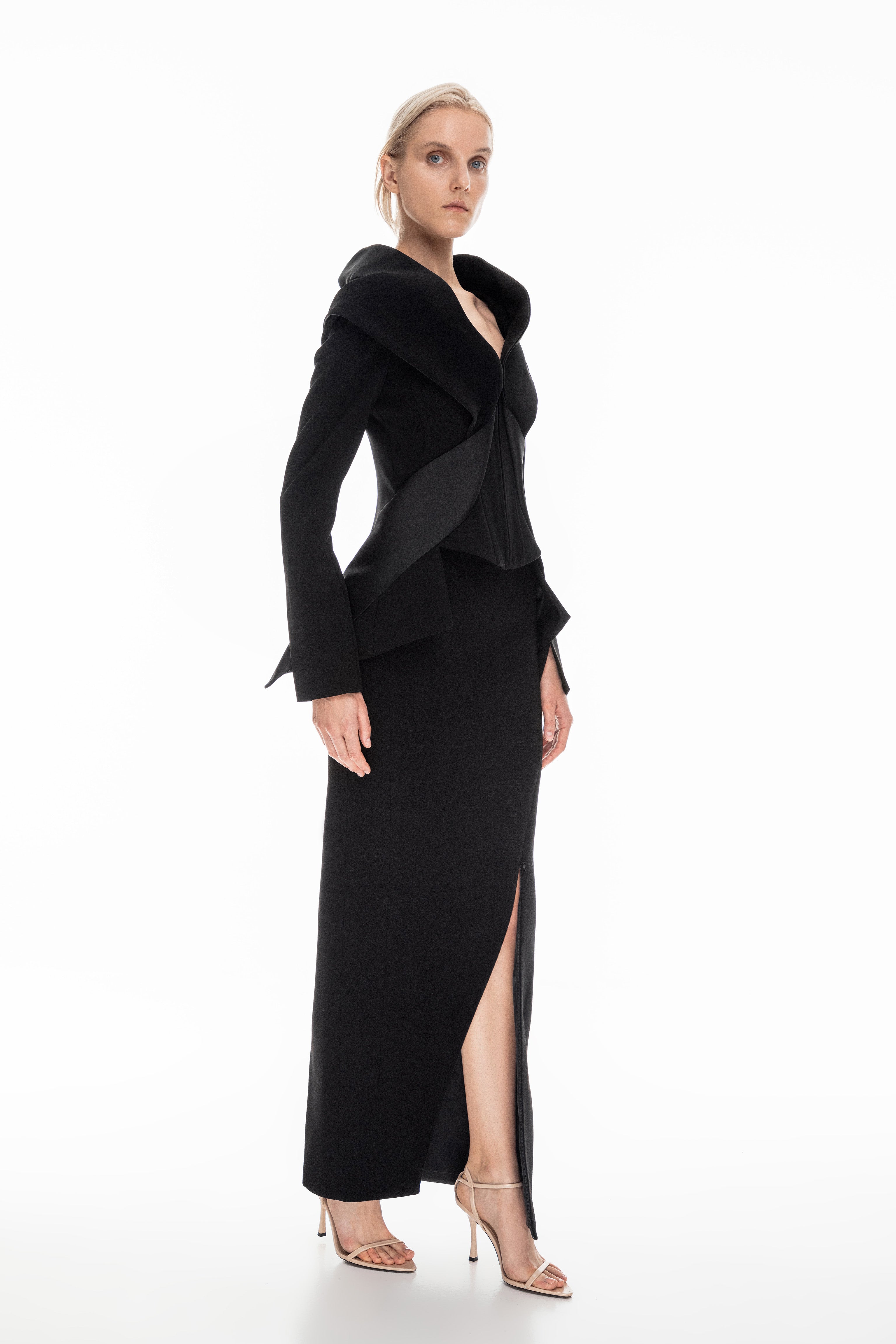 Tailored graphic maxi skirt