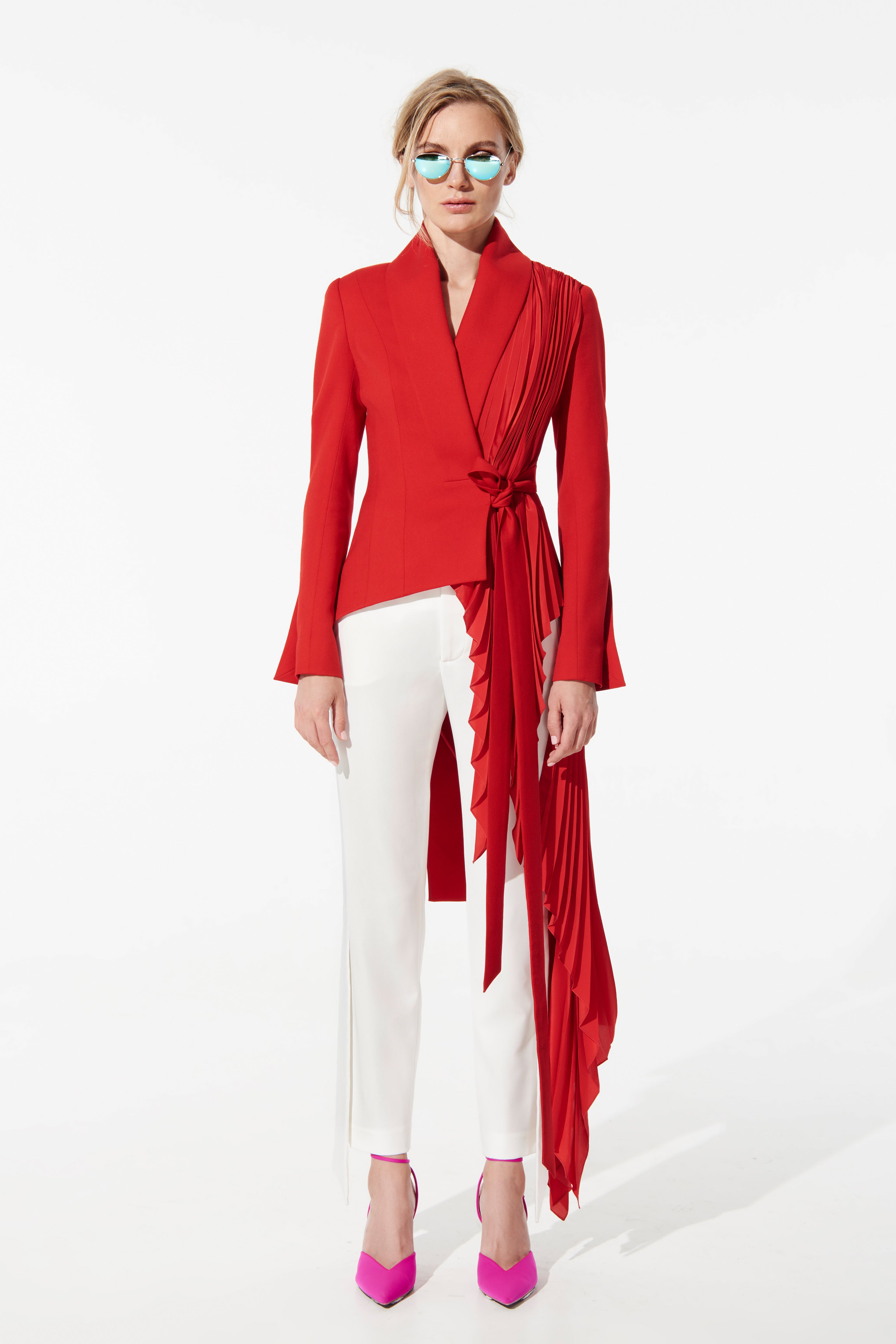 Signature tuxedo with soft pleats