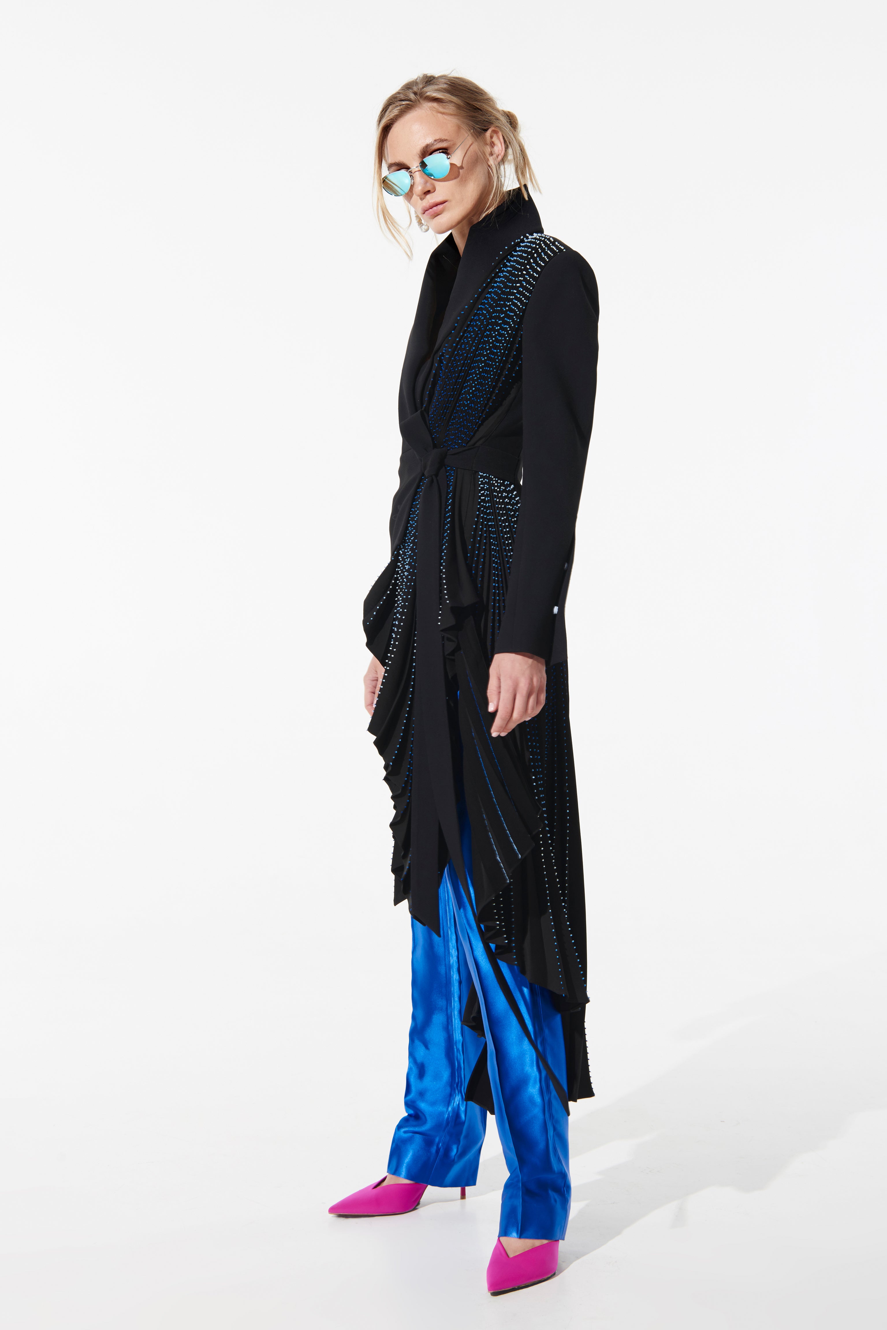 Signature tuxedo jacket with soft gradient embroidered pleats