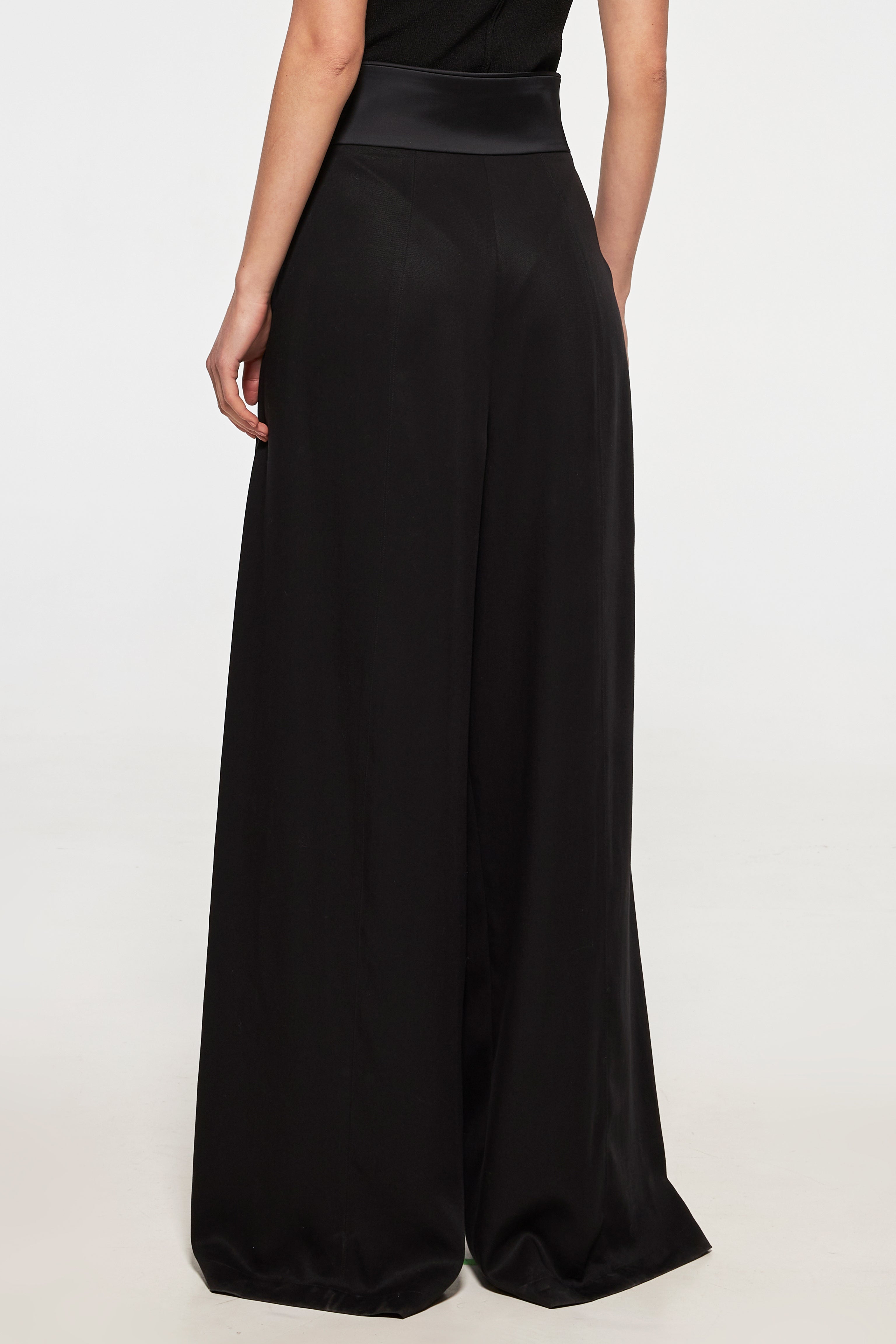 Palazzo pants with a satin belt