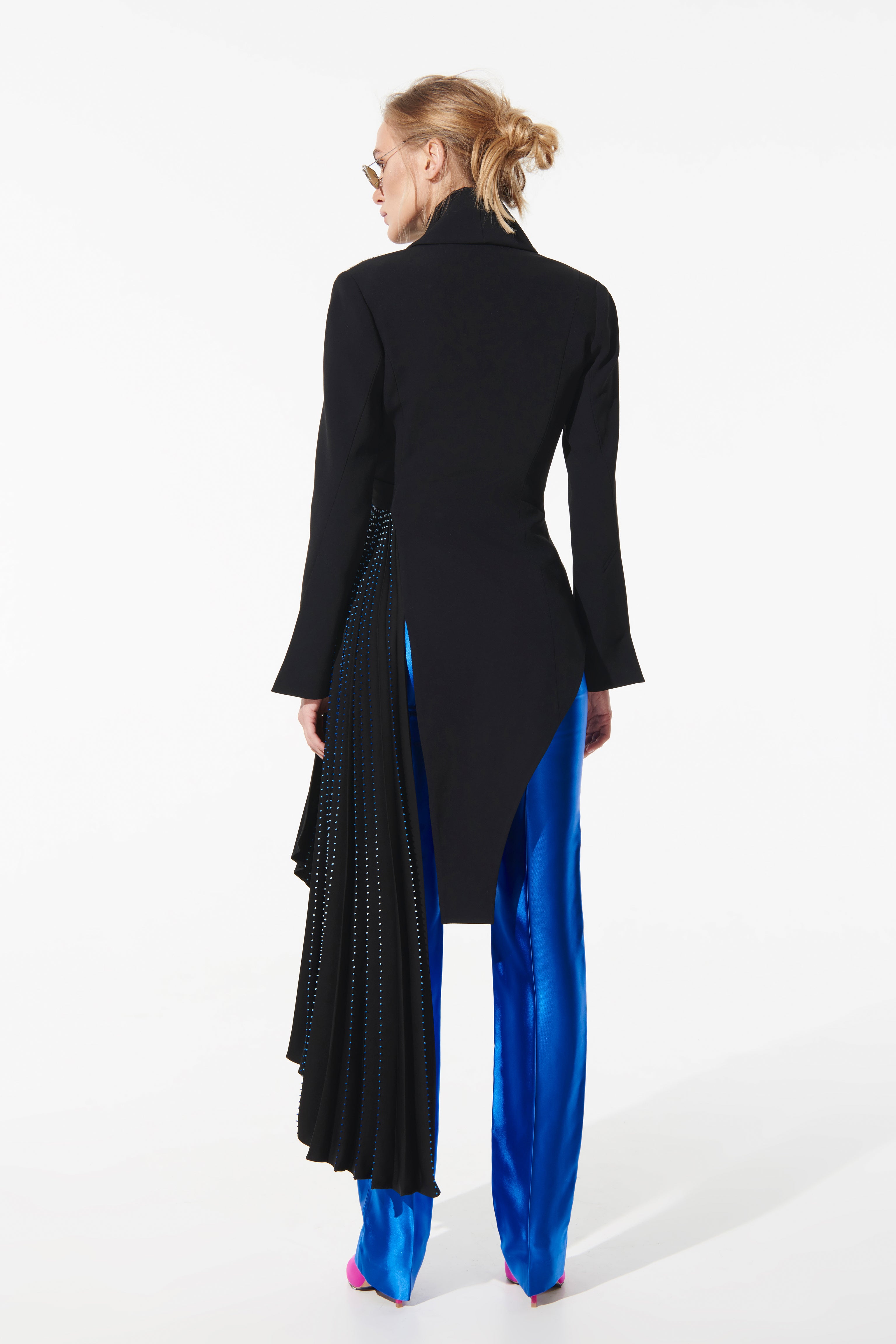 Signature tuxedo jacket with soft gradient embroidered pleats