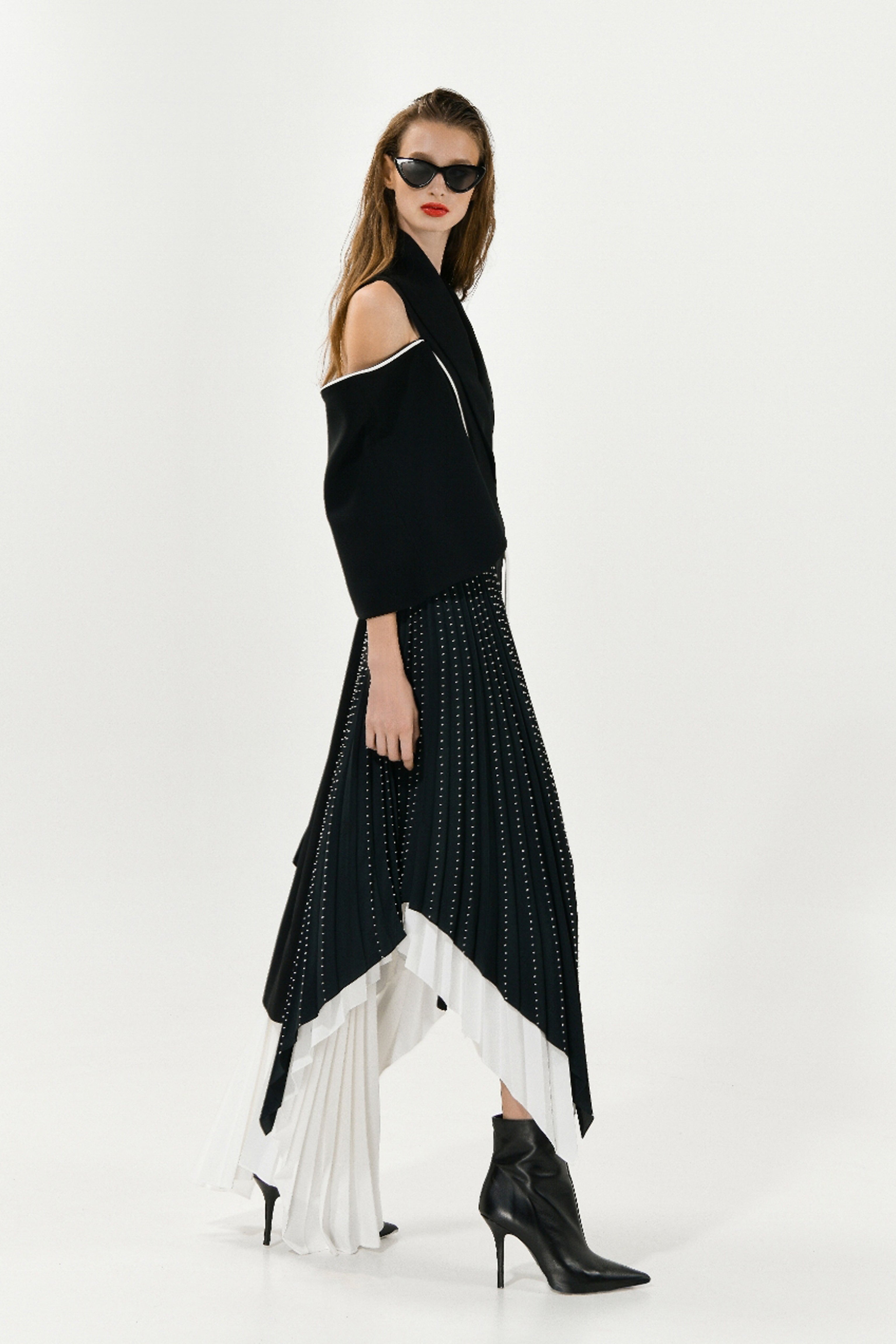Asymmetric pleated dress with hand embroidery