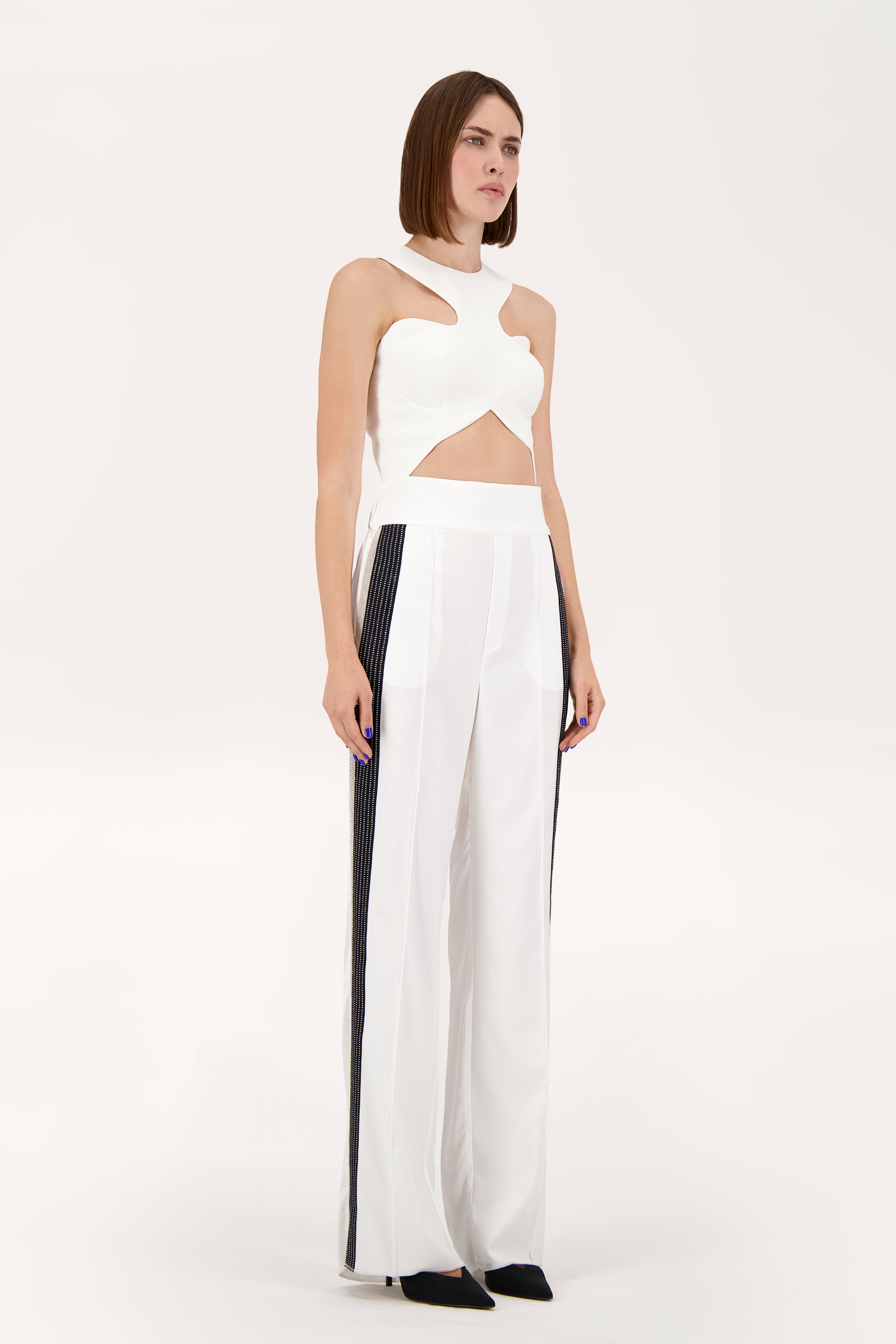 Curved crop corset