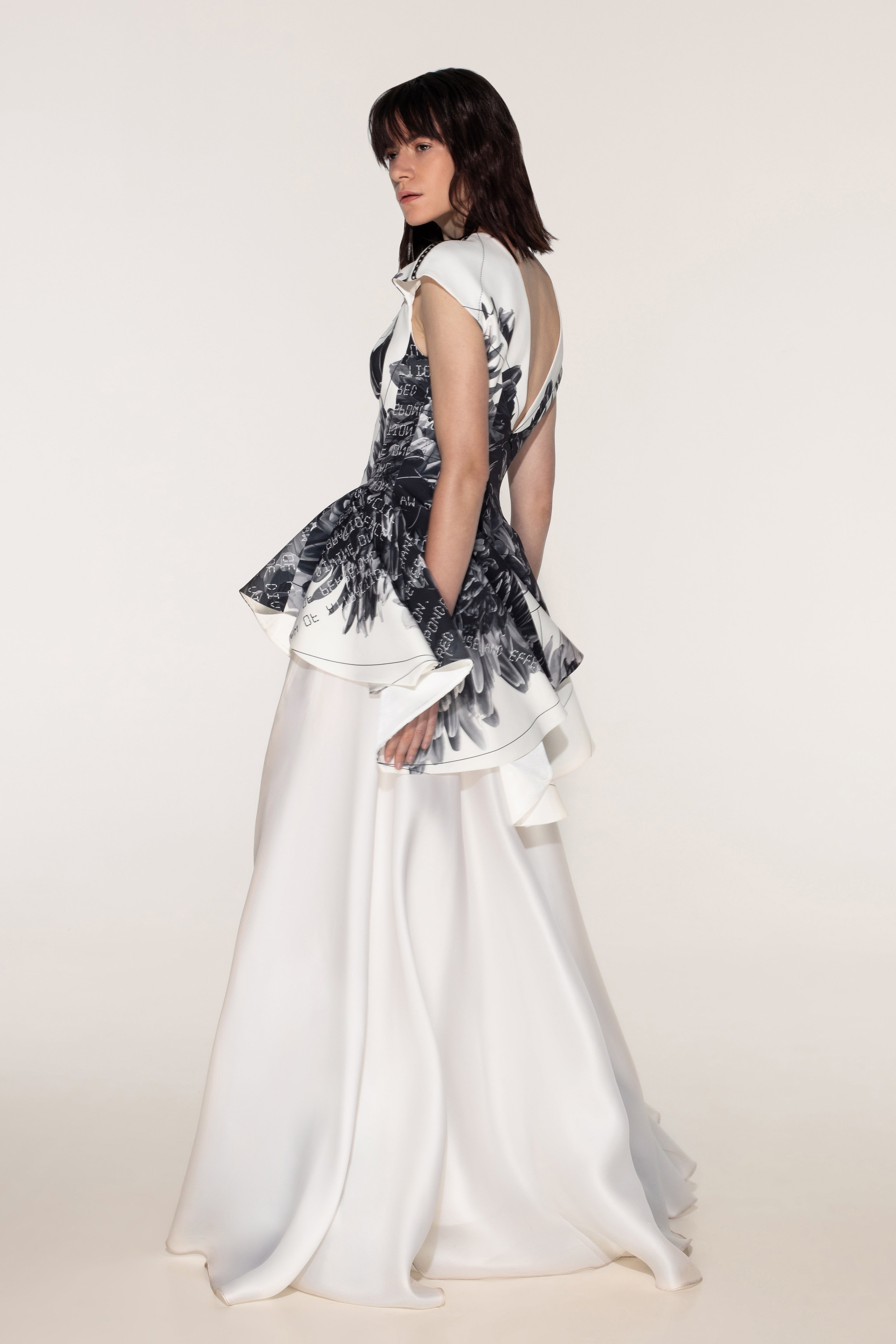 Voluminous maxi skirt