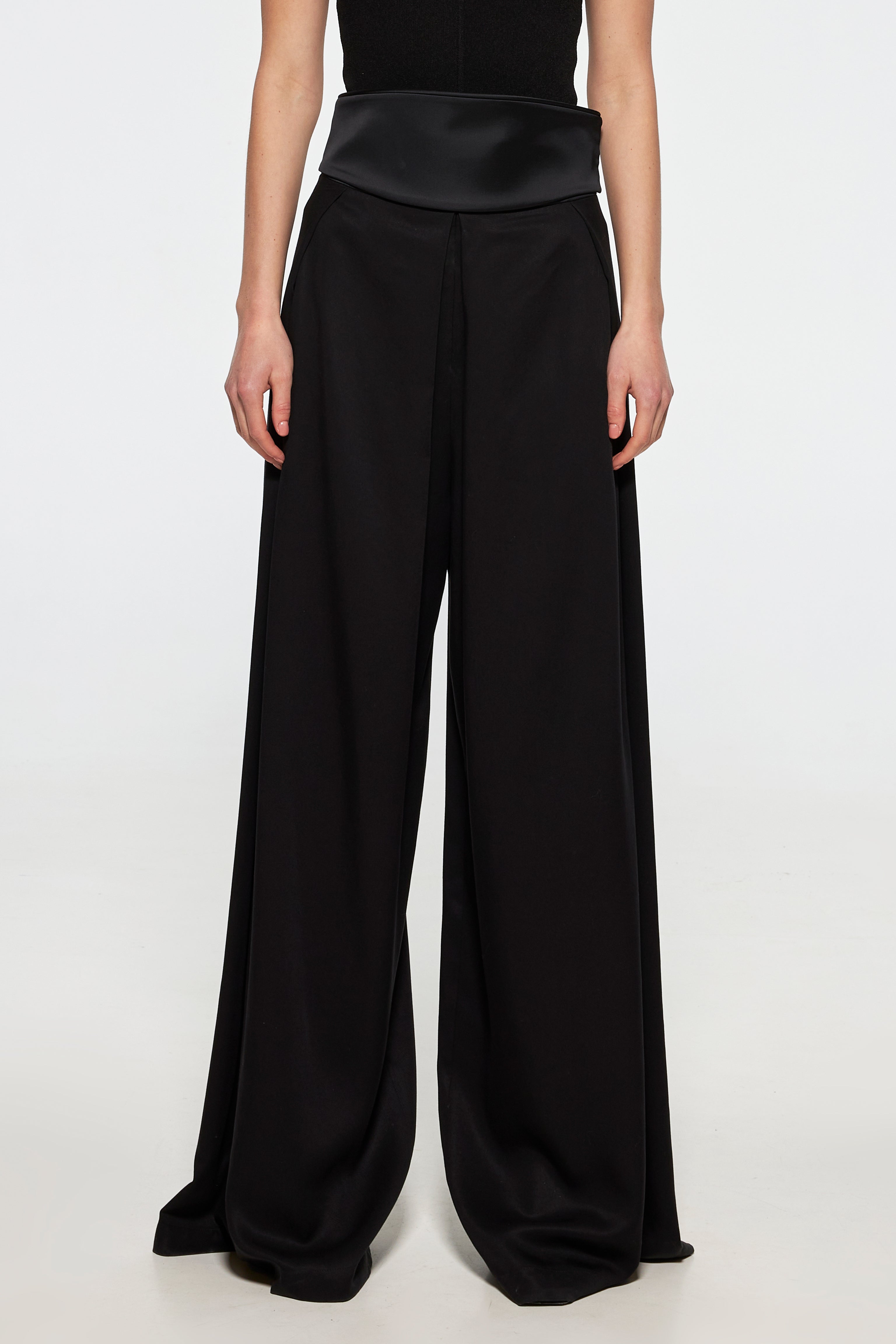 Palazzo pants with a satin belt
